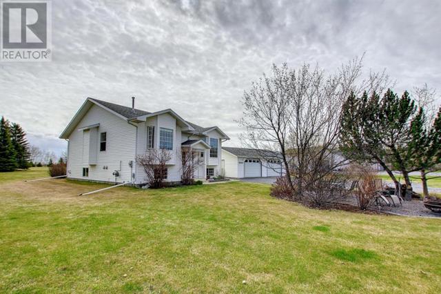 5403 38 Street, House detached with 5 bedrooms, 3 bathrooms and 4 parking in Rocky Mountain House AB | Image 1