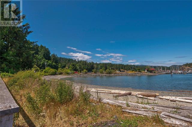 0.61 acre property boasts approx 150 feet of walk on ocean frontage | Image 55