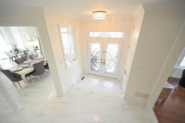 186 Rossi Dr, House detached with 5 bedrooms, 4 bathrooms and 4 parking in Vaughan ON | Image 16