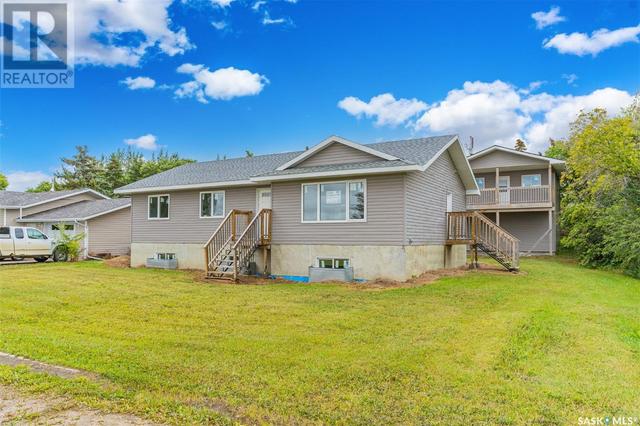 311 Drake Avenue, House detached with 3 bedrooms, 3 bathrooms and null parking in Viscount SK | Image 2
