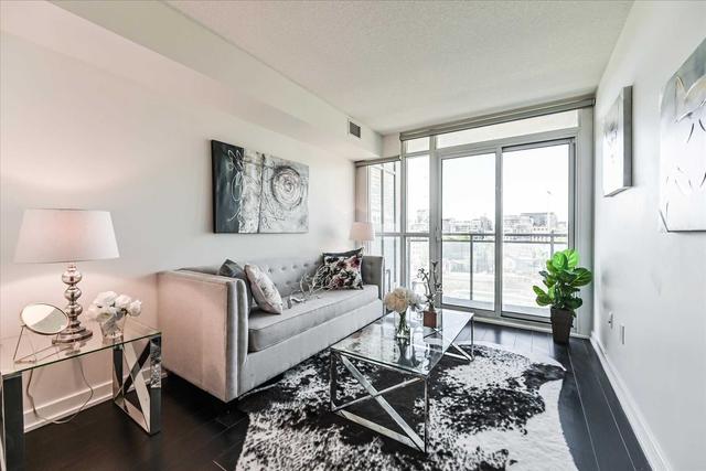 842a - 15 Iceboat Terr, Condo with 2 bedrooms, 1 bathrooms and 1 parking in Toronto ON | Image 12