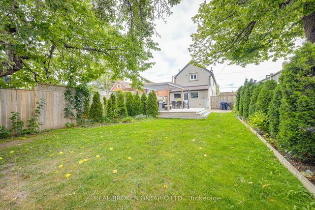 88 North Edgely Ave, House detached with 3 bedrooms, 2 bathrooms and 3 parking in Toronto ON | Image 27