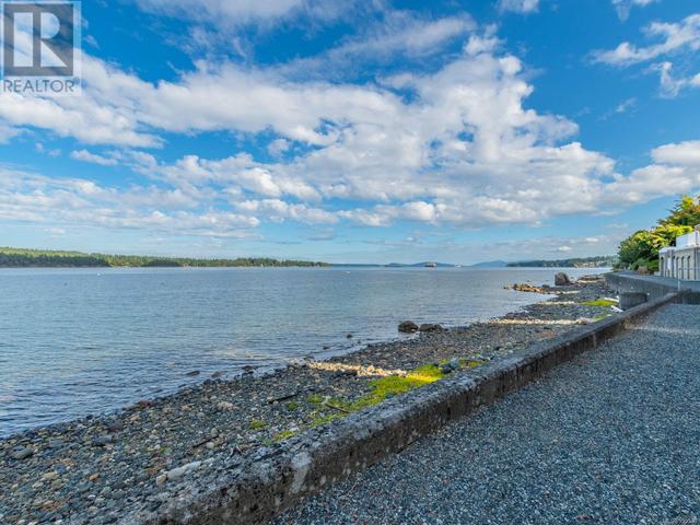 8 - 245 Oyster Cove Rd, House detached with 4 bedrooms, 6 bathrooms and 3 parking in Ladysmith BC | Image 56