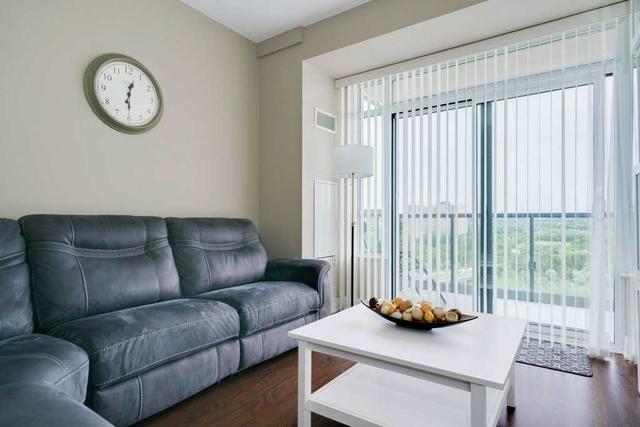 1409 - 25 Fontenay Crt, Condo with 2 bedrooms, 2 bathrooms and 1 parking in Toronto ON | Image 3