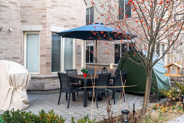 50 - 29 Coneflower Cres, Townhouse with 3 bedrooms, 4 bathrooms and 2 parking in Toronto ON | Image 29