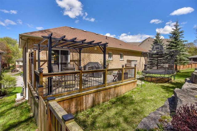 130 Valley Dr, House detached with 3 bedrooms, 3 bathrooms and 6 parking in Cambridge ON | Image 30
