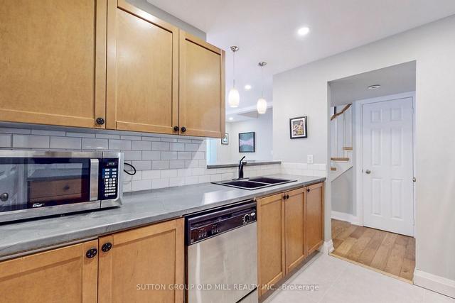 56 - 50 Turntable Cres, Townhouse with 2 bedrooms, 1 bathrooms and 1 parking in Toronto ON | Image 18
