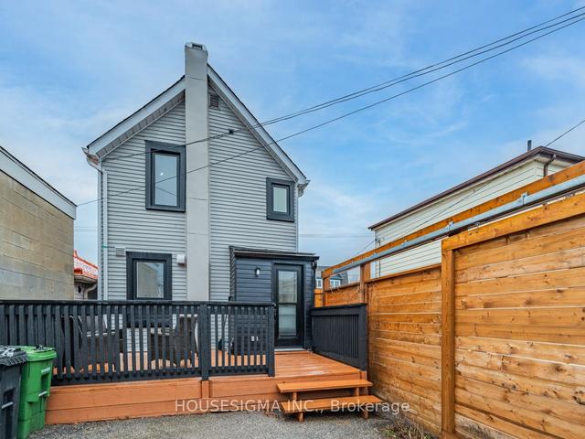 11 Via Italia, House detached with 2 bedrooms, 2 bathrooms and 1 parking in Toronto ON | Image 24