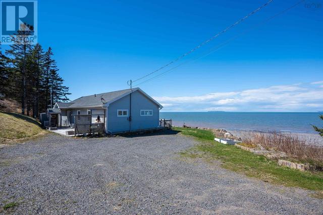2839 Long Point Road, House detached with 3 bedrooms, 2 bathrooms and null parking in Kings, Subd. A NS | Image 33