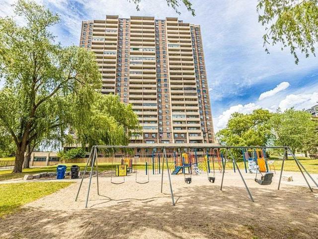 2203 - 3390 Weston Rd, Condo with 2 bedrooms, 1 bathrooms and 1 parking in Toronto ON | Image 18