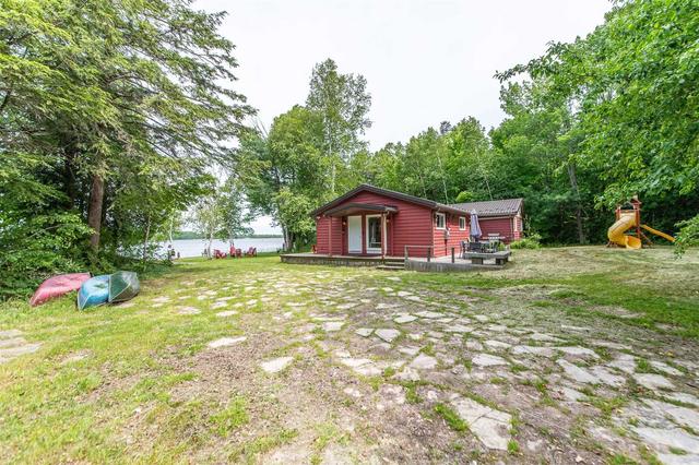 2977 Bruce Road 13, House detached with 3 bedrooms, 2 bathrooms and 8 parking in South Bruce Peninsula ON | Image 1