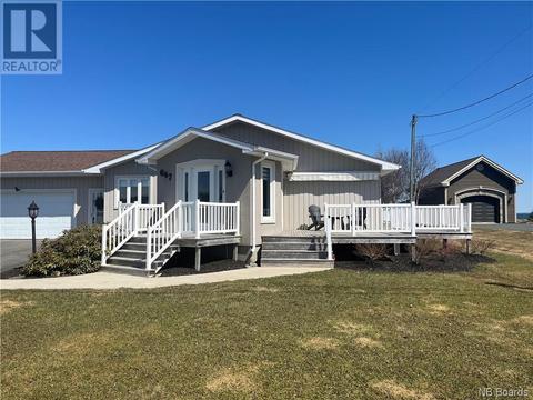 647 Rue Baie, House detached with 2 bedrooms, 1 bathrooms and null parking in Beresford NB | Card Image