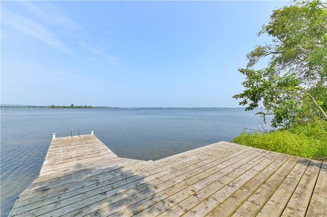 3438 County Road 3, House detached with 4 bedrooms, 2 bathrooms and 10 parking in Prince Edward County ON | Image 41