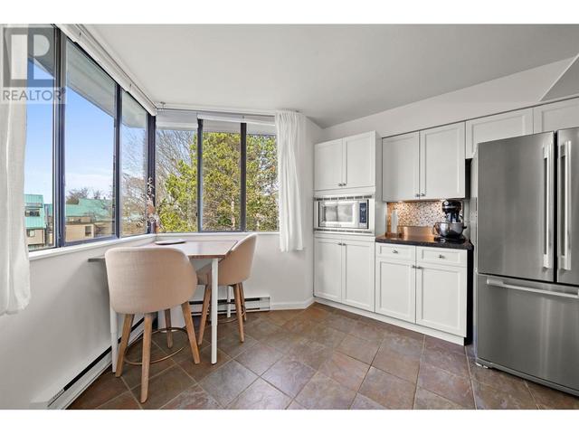 305 - 673 Market Hill, House attached with 2 bedrooms, 2 bathrooms and 1 parking in Vancouver BC | Image 22