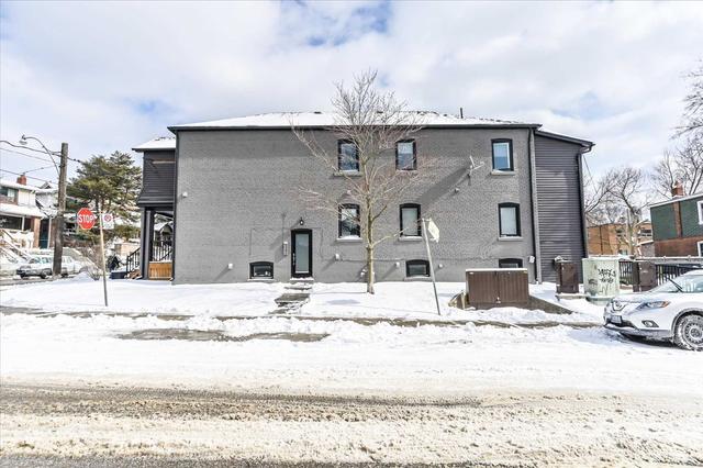1659 Gerrard St E, House detached with 4 bedrooms, 6 bathrooms and 4 parking in Toronto ON | Image 17