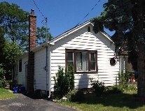 124 Whitney Ave, House detached with 3 bedrooms, 2 bathrooms and 2 parking in Hamilton ON | Image 1