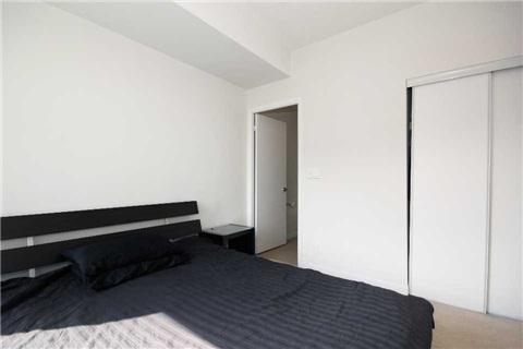 1703 - 500 Sherbourne St, Condo with 2 bedrooms, 2 bathrooms and 1 parking in Toronto ON | Image 8