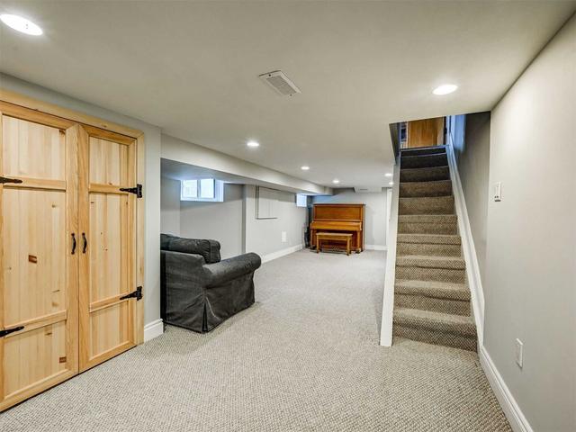 351 Lauder Ave, House detached with 3 bedrooms, 2 bathrooms and 1 parking in Toronto ON | Image 15