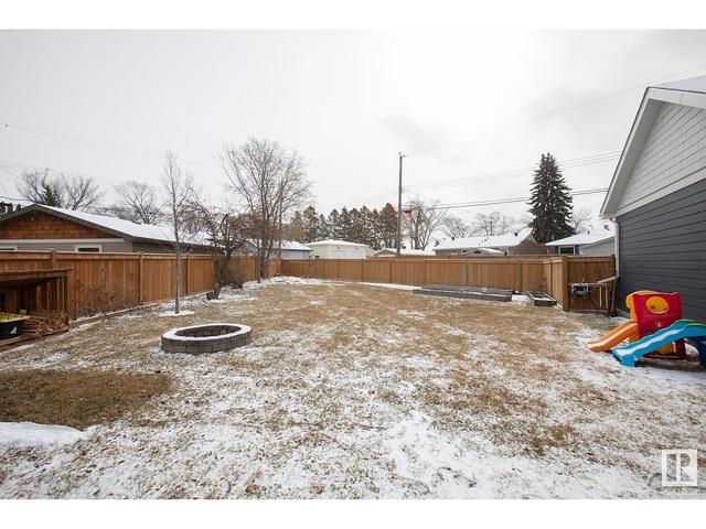 8803 65 Av Nw, House detached with 4 bedrooms, 3 bathrooms and 6 parking in Edmonton AB | Image 48