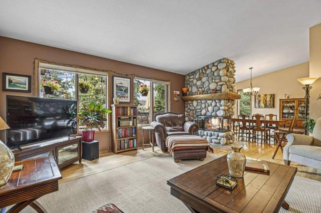 3 Cougar Court, House detached with 5 bedrooms, 3 bathrooms and 4 parking in Canmore AB | Image 6