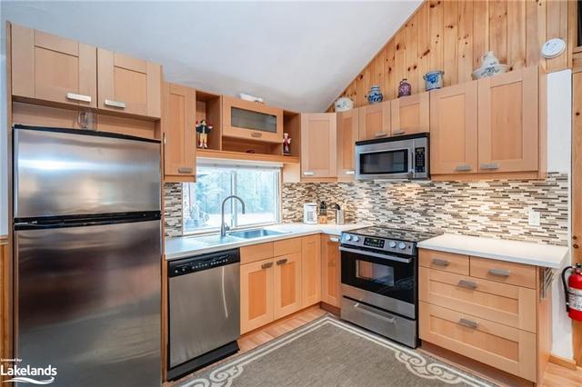 3224 Line 7 N, House detached with 3 bedrooms, 2 bathrooms and 13 parking in Oro Medonte ON | Image 25