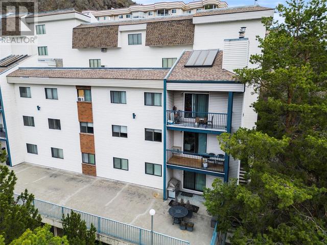 3901 - 32 Avenue Unit# 201, Condo with 3 bedrooms, 2 bathrooms and 2 parking in Vernon BC | Image 4