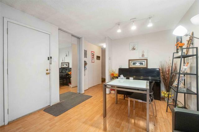 61 Longboat Ave, House attached with 4 bedrooms, 2 bathrooms and 2 parking in Toronto ON | Image 2