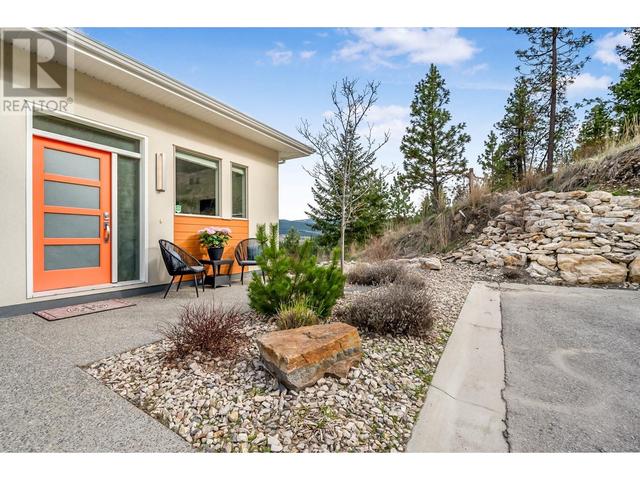467 Dunbar Court, House detached with 4 bedrooms, 2 bathrooms and 4 parking in Kelowna BC | Image 42