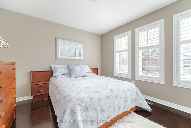 2 Calliandra Tr, Townhouse with 2 bedrooms, 3 bathrooms and 2 parking in Brampton ON | Image 14