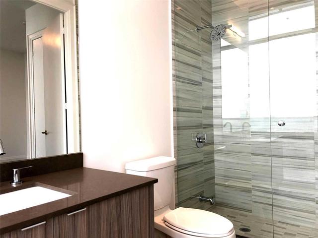 Sph201 - 100 Harbour St, Condo with 2 bedrooms, 3 bathrooms and 1 parking in Toronto ON | Image 10