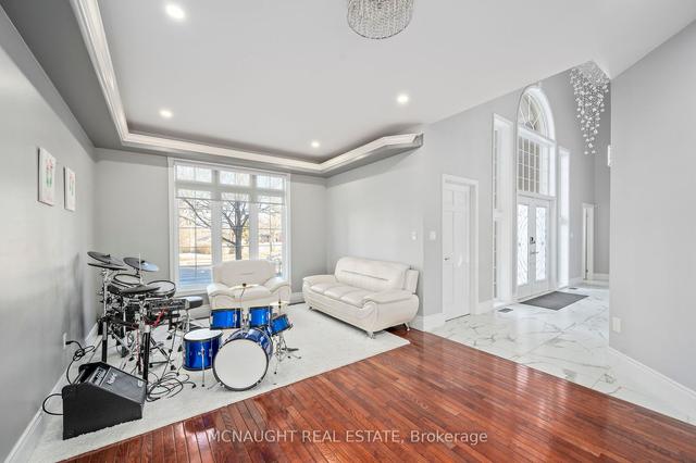 475 Upper Queen St, House detached with 5 bedrooms, 5 bathrooms and 10 parking in London ON | Image 36