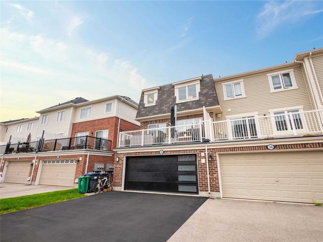 28 Metro Cres, House attached with 3 bedrooms, 3 bathrooms and 4 parking in Brampton ON | Image 29