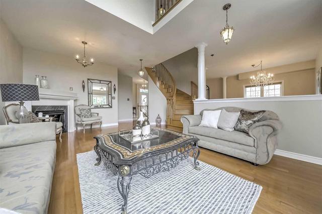 106 Worthington Ave, House detached with 4 bedrooms, 4 bathrooms and 2 parking in Richmond Hill ON | Image 6