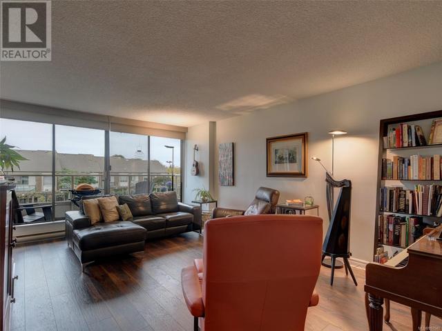203 - 225 Belleville St, Condo with 2 bedrooms, 2 bathrooms and 1 parking in Victoria BC | Image 10