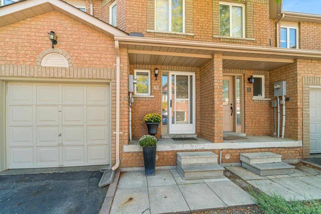 61 - 200 Cresthaven Rd, Townhouse with 3 bedrooms, 2 bathrooms and 2 parking in Brampton ON | Image 1