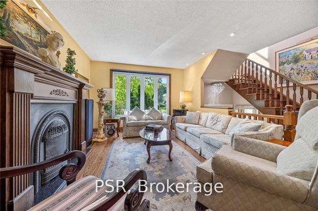 1216 Falgarwood Dr, House detached with 5 bedrooms, 5 bathrooms and 4 parking in Oakville ON | Image 36