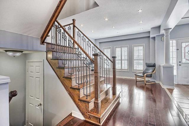 746 Bur Oak Ave, House attached with 3 bedrooms, 4 bathrooms and 4 parking in Markham ON | Image 34