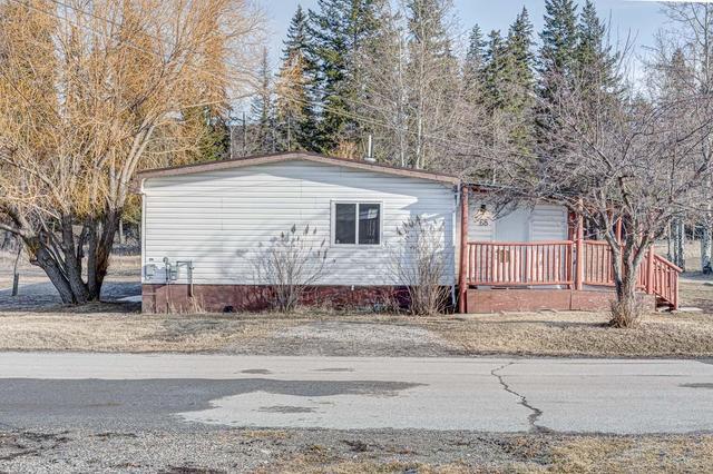 68 - 100 Industrial Road 1 Road, Home with 3 bedrooms, 1 bathrooms and null parking in Sparwood BC | Image 32