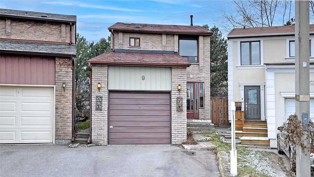 9 Steeves Crt, House detached with 3 bedrooms, 2 bathrooms and 3 parking in Vaughan ON | Image 1