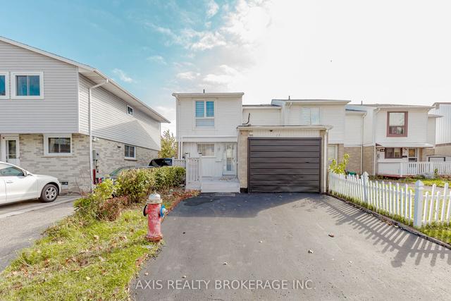 25 Jackman Dr, House attached with 3 bedrooms, 2 bathrooms and 3 parking in Brampton ON | Image 1