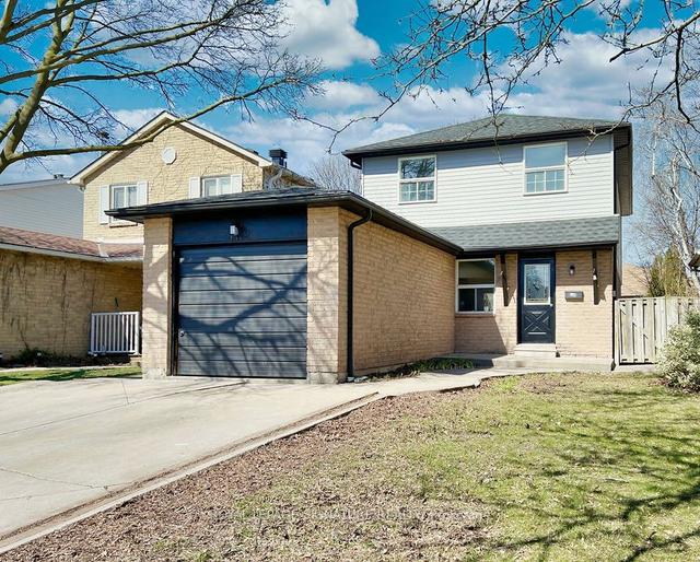 6412 Colebrook Cres, House detached with 3 bedrooms, 3 bathrooms and 5 parking in Mississauga ON | Image 1