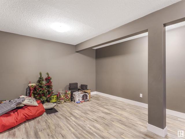 13031 132 Av Nw, House attached with 3 bedrooms, 3 bathrooms and 4 parking in Edmonton AB | Image 39