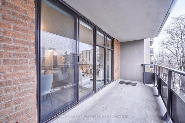 402 - 135 Marlee Ave, Condo with 2 bedrooms, 2 bathrooms and 1 parking in Toronto ON | Image 28
