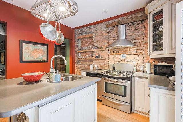 191 Shaw St, House semidetached with 4 bedrooms, 5 bathrooms and 3 parking in Toronto ON | Image 32