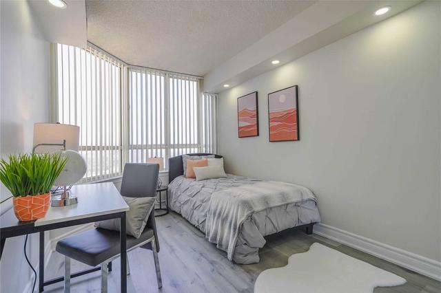 1412 - 3605 Kariya Dr, Condo with 2 bedrooms, 2 bathrooms and 1 parking in Mississauga ON | Image 10