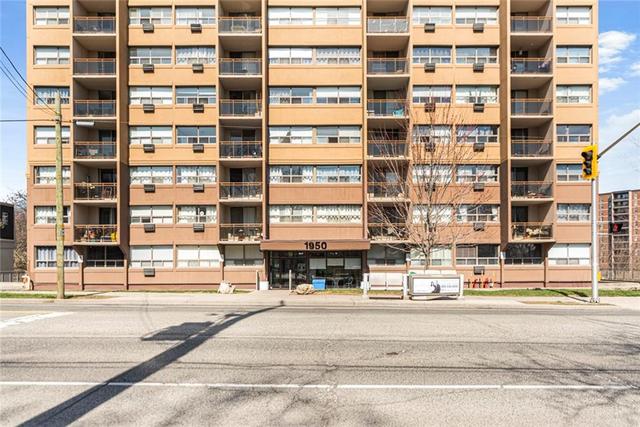 401 - 1950 Main Street W, Condo with 2 bedrooms, 1 bathrooms and null parking in Hamilton ON | Image 4