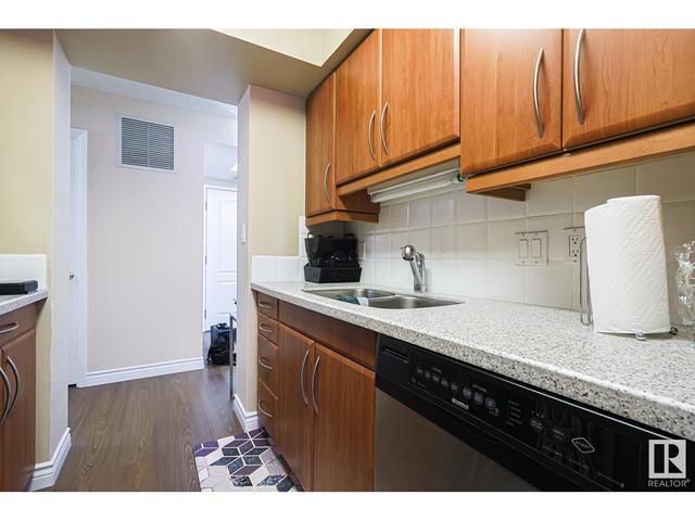 501 - 10130 114 St Nw, Condo with 2 bedrooms, 2 bathrooms and 2 parking in Edmonton AB | Image 7