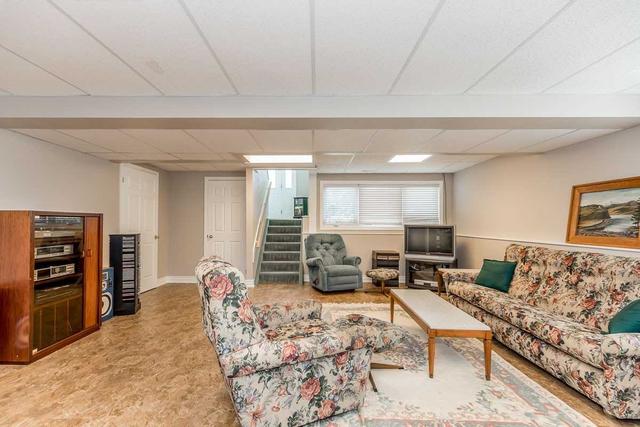 196 Bayshore Rd, House detached with 2 bedrooms, 2 bathrooms and 7 parking in Innisfil ON | Image 11