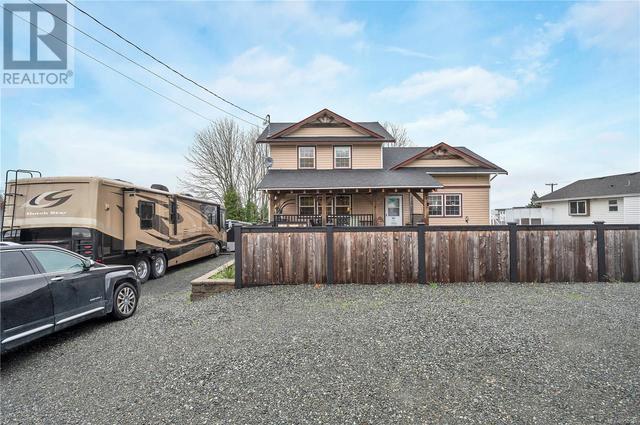 820 10th Ave, House detached with 4 bedrooms, 3 bathrooms and 5 parking in Campbell River BC | Image 56