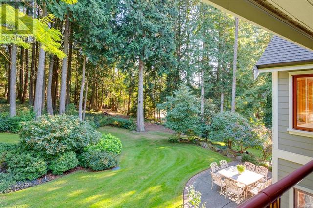1173 Garden Gate Dr, House detached with 4 bedrooms, 4 bathrooms and 6 parking in Central Saanich BC | Image 39